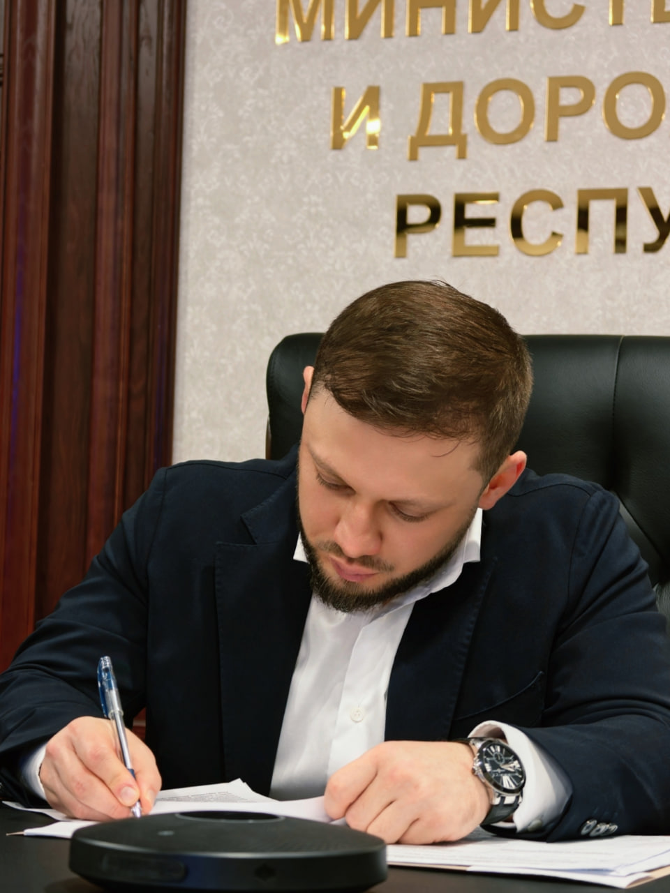 В Минтрансе Дагестана обсудили вопросы международных грузовых перевозок